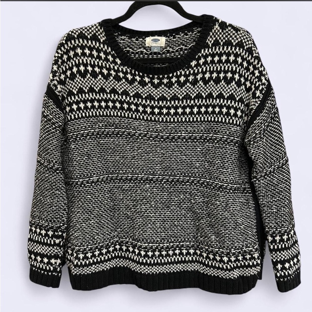 Black and White Patterned Crewneck Sweater - Women